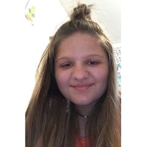 Meet your Posher, Leah